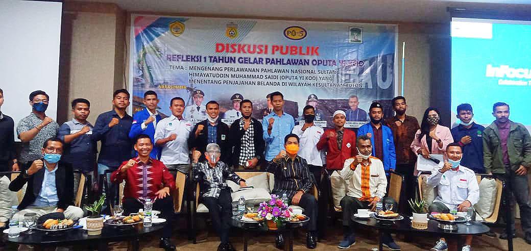 Foto bersama usai diskusi publik