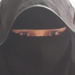 Lia Hernawati, Ibu Rumah Tangga dan Penulis di Komunitas Muslimah Rindu Surga