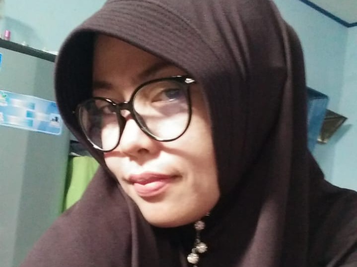 Hera (Ibu Rumah Tangga)