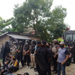 Demo Tuntut Ketua Bawaslu Muna Mundur Berakhir Ricuh