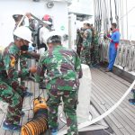 KRI Bima Suci Gelar Lomba Ketangkasan Peran Penyelamatan Kapal