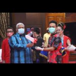 Gubernur Sultra Serahkan Hadiah Pemenang Sayembara Masterplan