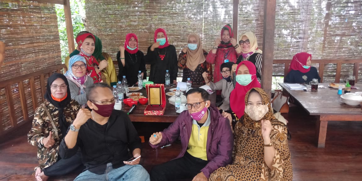 Foto Bersama usai kegiatan