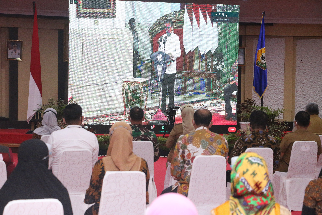 Presiden Joko Widodo menyampaikan sambutannya