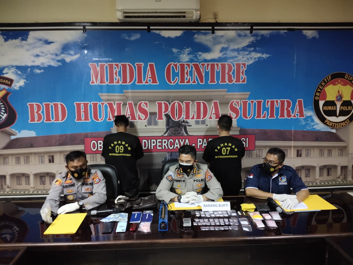 Pelaku pengedar dan barang bukti telah diamankan Diserse Narkoba Polda Sultra