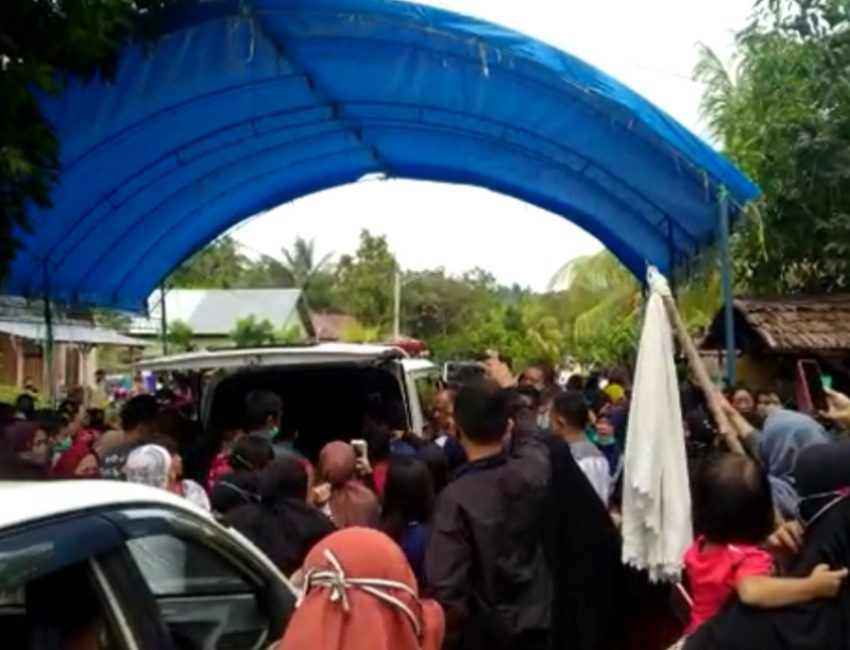 Keluarga Pasien Covid-19 Ambil Paksa Jenazah untuk Dimakamkan Tanpa Prokes