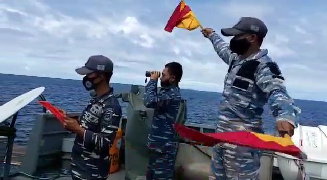 Latihan semaphore prajurit KRI unsur BKO guspurla II