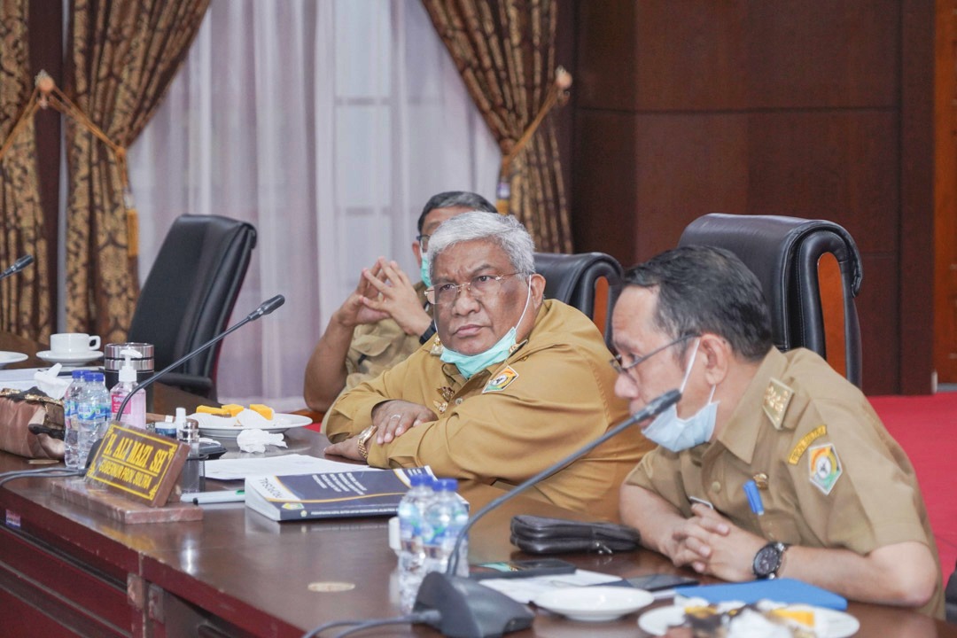 Foto rapat terbatas (Frans Patadungan/Kominfo)