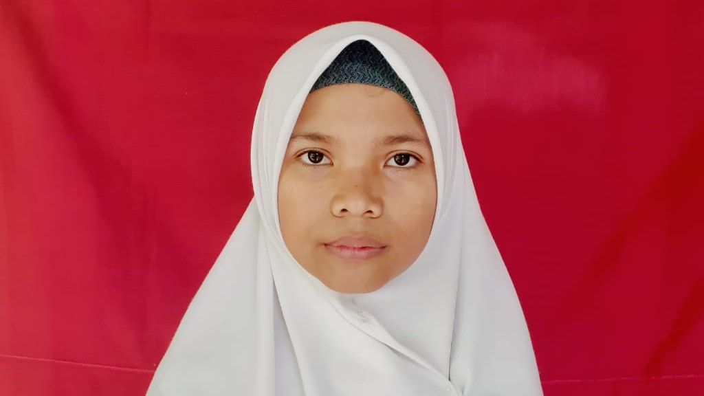 Ria Khairiyah (Alumni MA Plus Darul Hufadz)