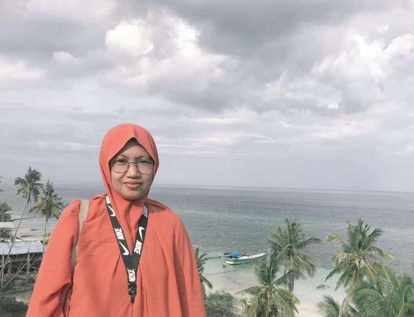 Hamsina Halik, A. Md. (Pegiat Revowriter)