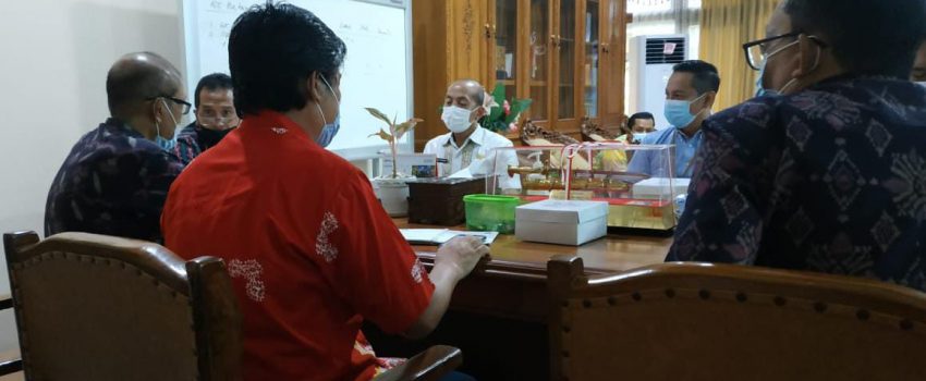 Rapat di Setda tentang temuan petani yang belum terima kartu tani