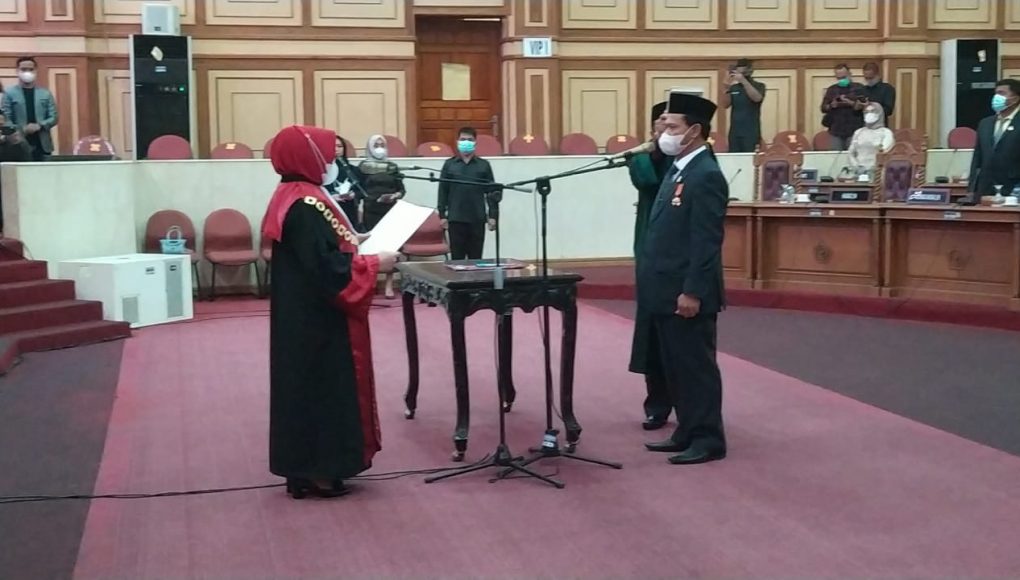 Jumarding Resmi Dilantik, Ini Pesan Gubernur Sultra