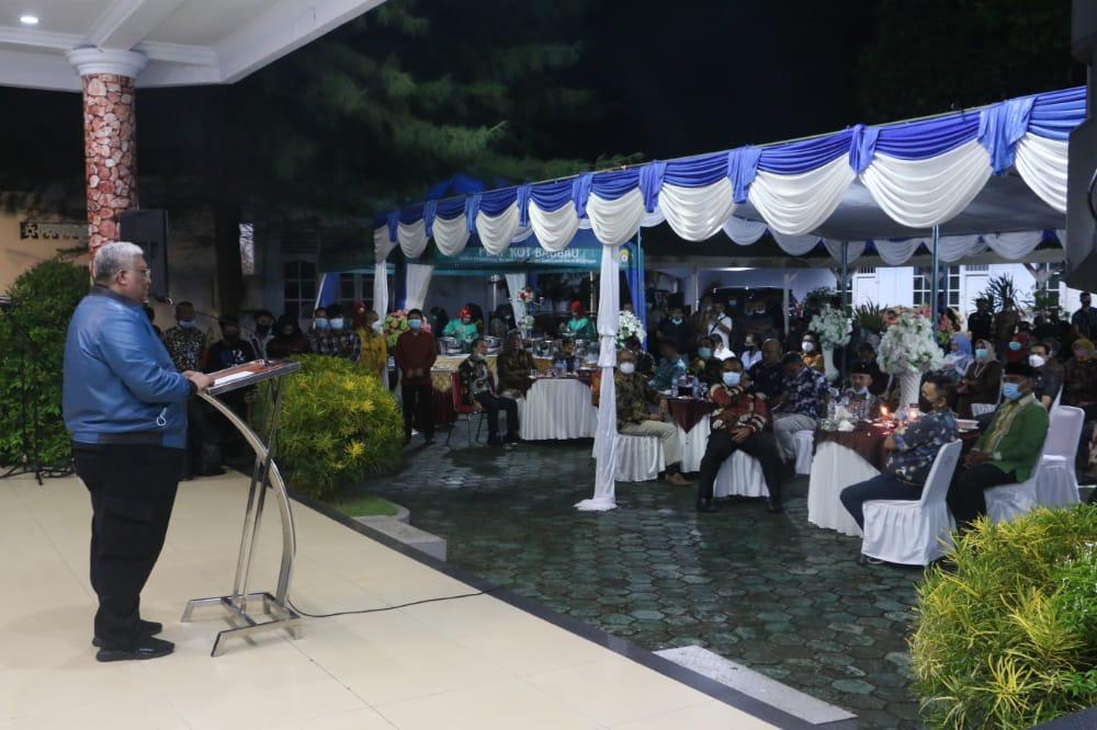 Gebernur Sulawesi Tenggara, Ali Mazi, SH saat menyampaikan sambutan dihadapan tamu undangan