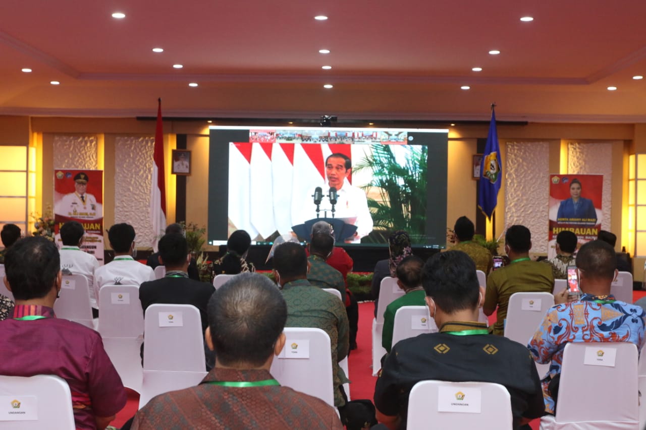 Presiden Joko Widodo menyampaikan sambutannya