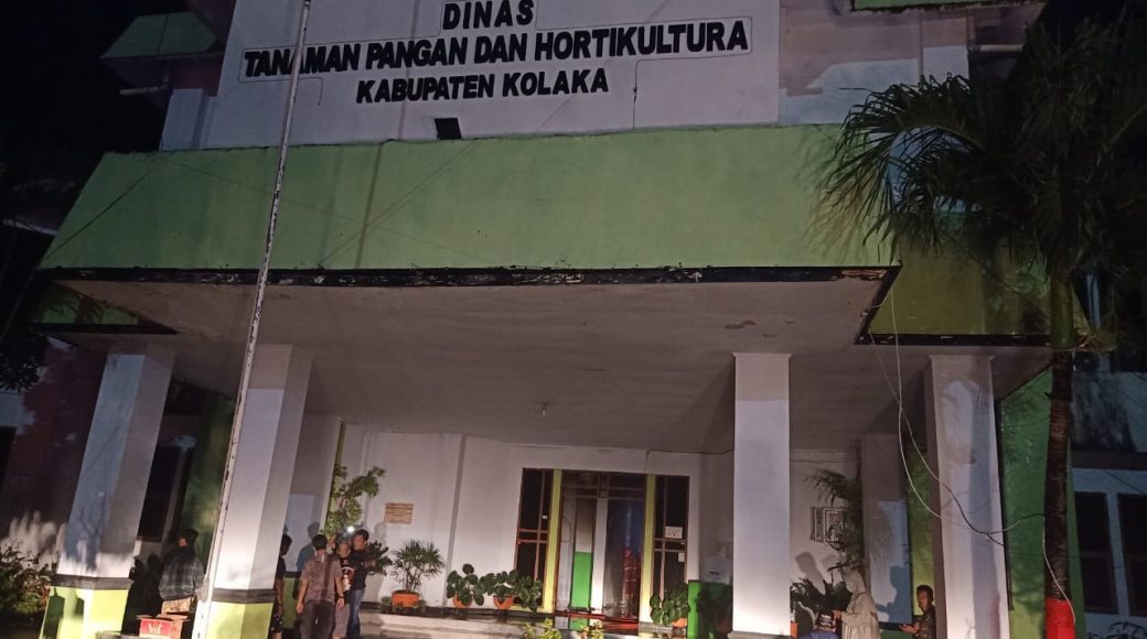 Akibat Arus Pendek, Dinas TPH Kolaka Terbakar