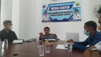 Kepala Dinas Kominfo, M. Ridwan Badallah saat rapat bersama PWI Sultra, dalam rangka membahas HPN 2021