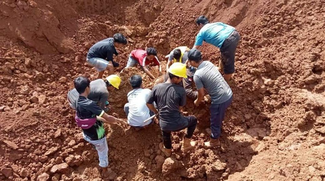 Kecelakaan Kerja, Karyawan PT 722 Tertimbun Tanah Longsor