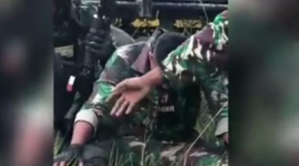 TNI Kontak Tembak dengan KKSB Papua, Satu Prajurit TNI Gugur