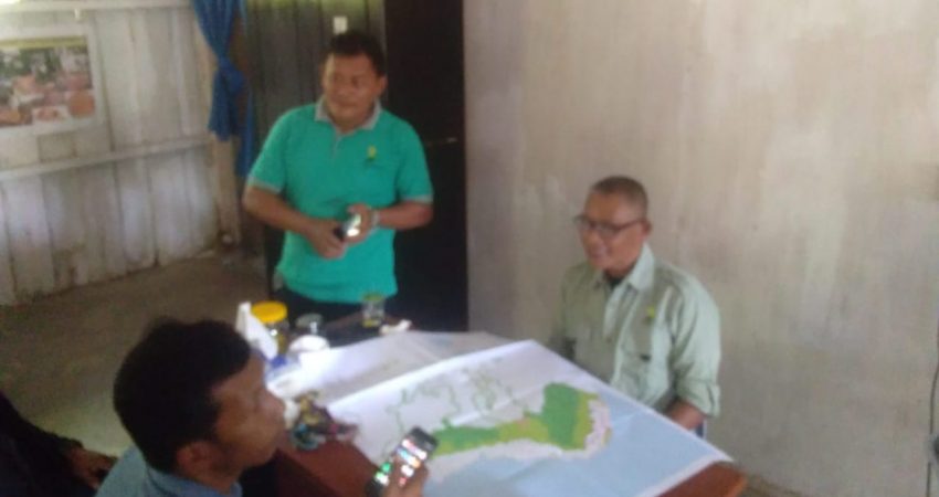 Kepala UPTD Kesatuan Pengelolaan Hutan Unit XVI Patampanua Selatan, Kolut, Sudaryono