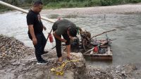 Reskrim Kolut yang akan memasang Police Line di area galian tambang C