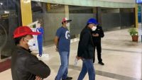 Gubernur Sulsel saat di bandara keberangkatan menujun Jakarta untuk menjalani pemeriksaan di KPK