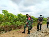 Dandim didampingi Petinggi desa Plajan H. Kartono