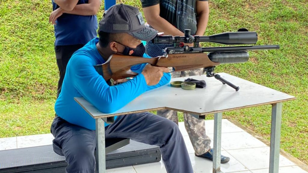 Turnamen menembak senjata angin Lanud Haluoleo