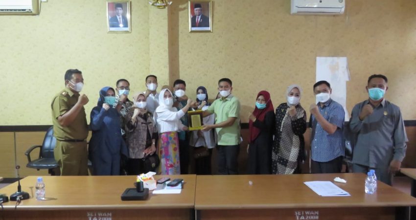 Irham Kalenggo Terima Kunker DPRD Kota Kendari, ini Pembahasannya