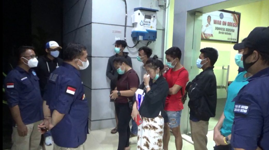 Digerebek Saat Pesta Sabu, Remaja Kolaka Menangis Ingin Tobat