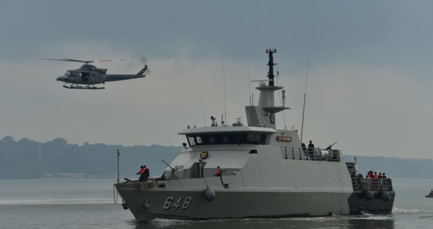 Gelar Latihan Sea Survival, KOARMADA II Kirim KRI Terapang- 648