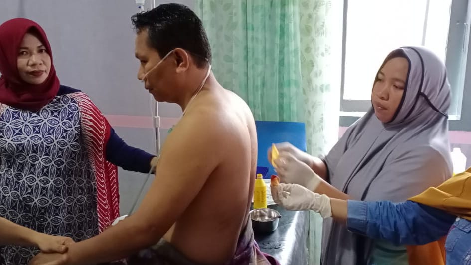 Korban Bripka AH saat menjalani perawatan