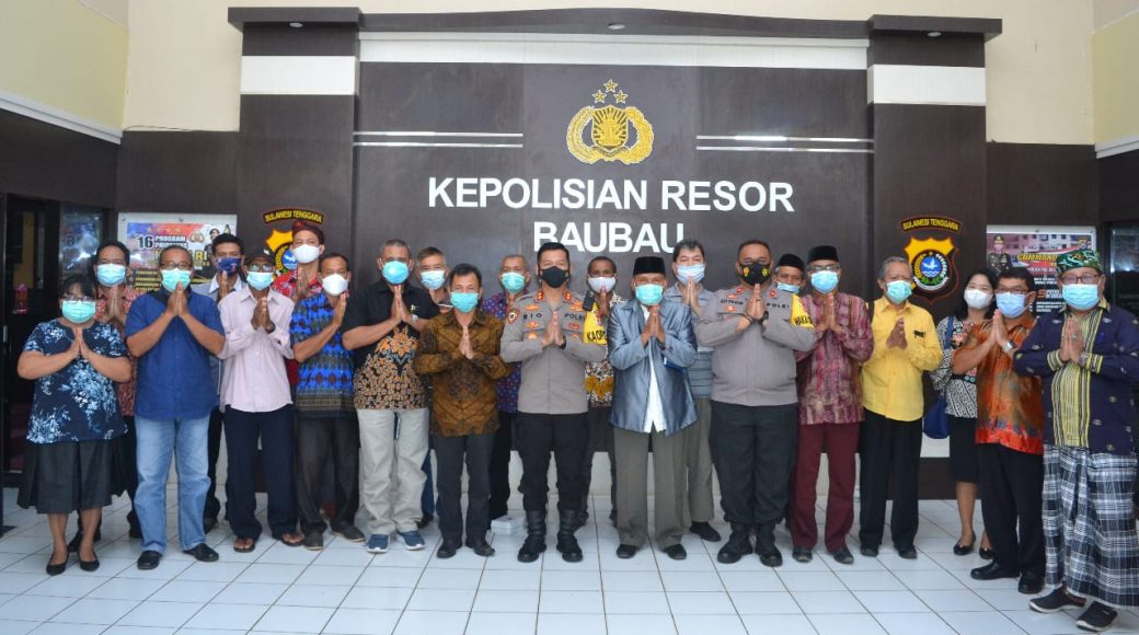 Rakor Bersama FKUB, Kapolres Baubau Tekankan Pentingnya Kerukunan Umat Beragama