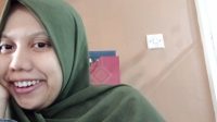 Desi Dian S., S.Ikom