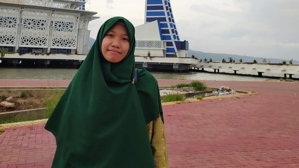 Rima Septiani, S. Pd. (Pemerhati Masalah Umat)