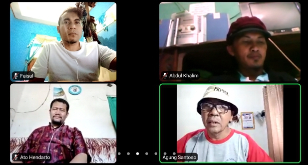 Peserta sekolah wartawan kelas materi UKW hari kedua via Zoom