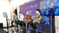 Gubernur Sultra bersama Menkominfo saat mengikuti giat secara langsung di GBK Jakarta