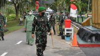 Pangdam XIV/Hsn Mayjen TNI M. Syafei Kasno saat berkunjung ke Yonif 725/Woroagi