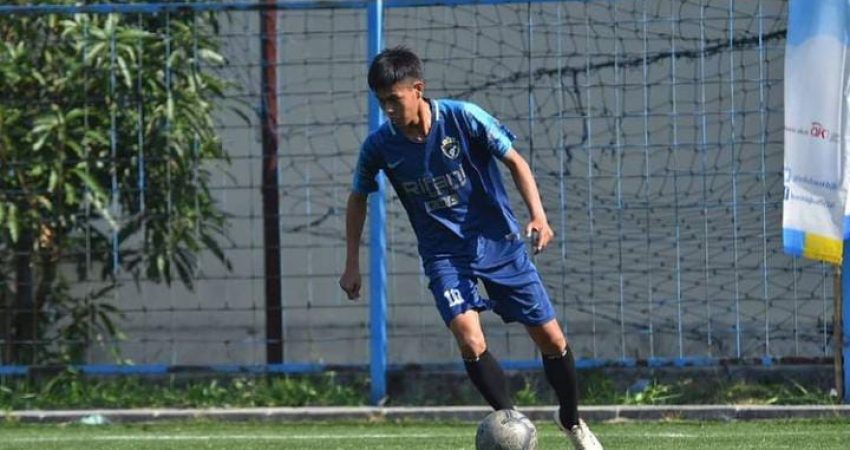 Striker Jangkung dan Spesialis Tendangan Bebas Gabung ke Persijap