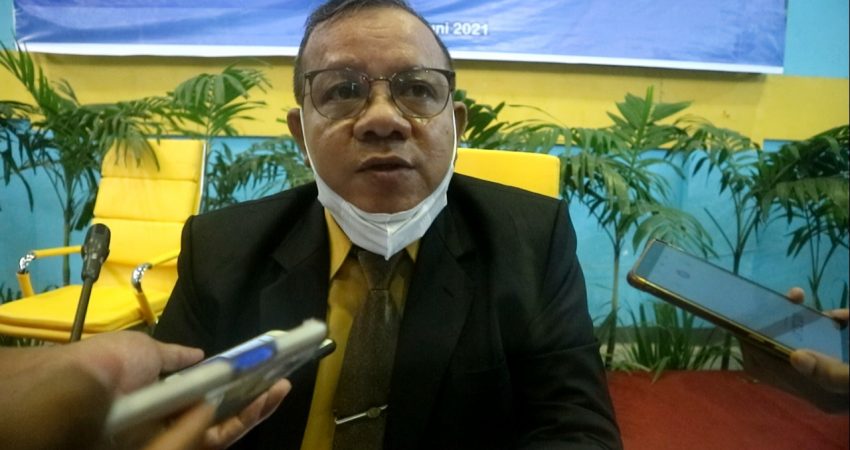 Ketua Senat UHO, Prof Takdir Saili