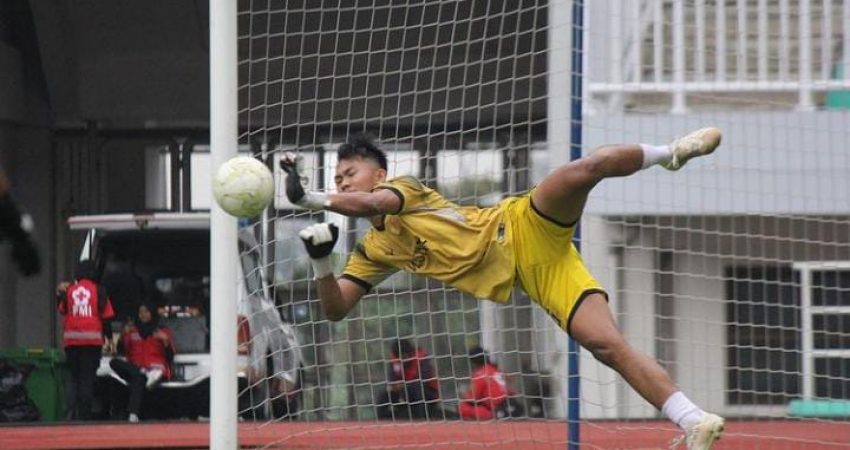 Persijap Dapatkan Kiper Pendamping Harlan Suardi