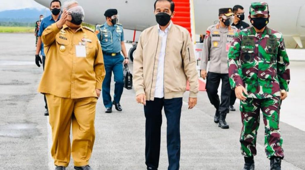 Bertolak ke Kendari, Kasetpres: Presiden Ingin Pastikan Pemda Aktif dalam Penanganan Covid-19