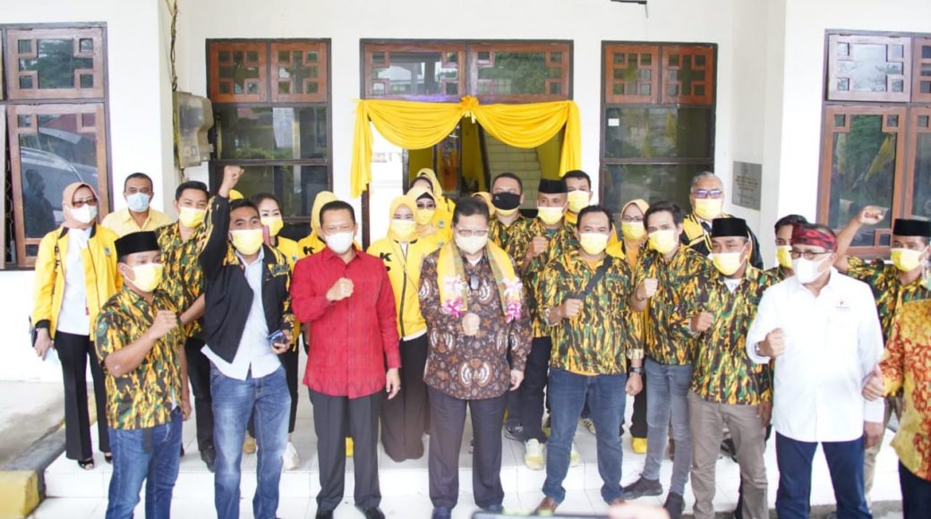 Tekan Penyebaran Covid, Ketum Golkar Resmikan Yellow Clinick