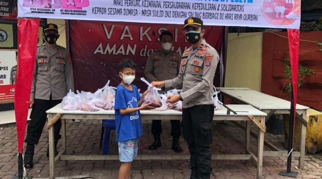 Perkuat Keimanan, Polsek KPK Berbagi Daging Qurban