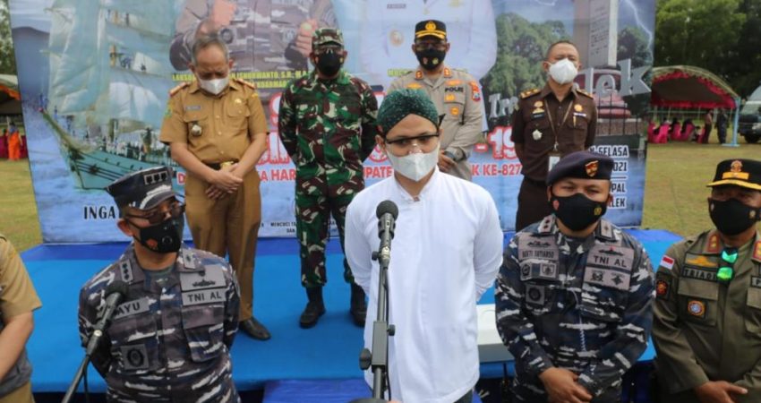 Hari Pertama Serbuan Vaksin Covid-19, Warga Antusias Datangi Stadion Menak Sopal Trenggalek