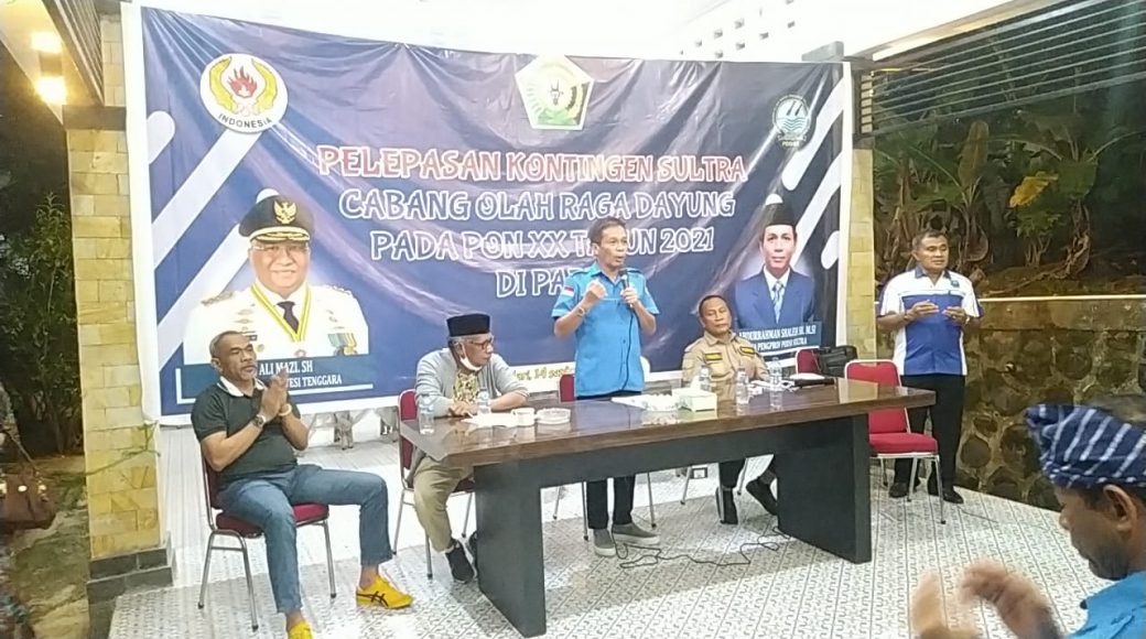 Ketua DPRD Sultra Lepas Atlet Dayung Dengan Doa