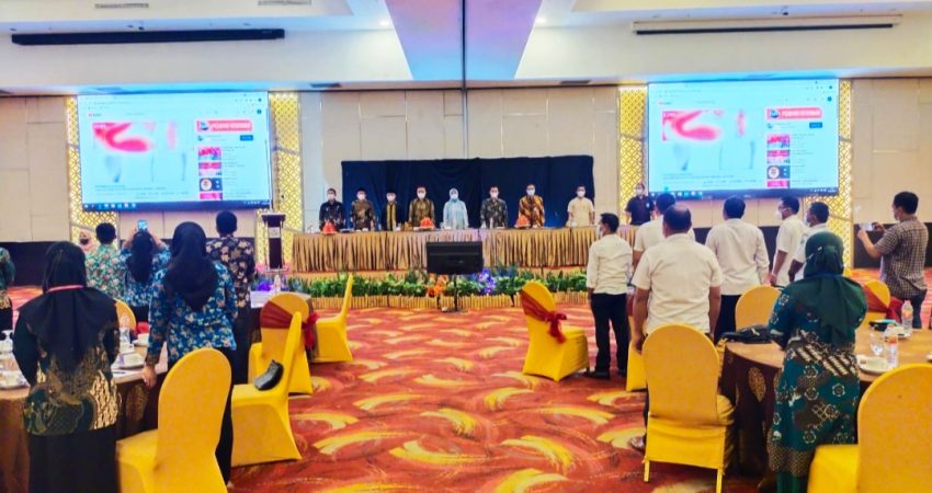 Desa Sekecamatan Pondidaha Ikuti Pelatihan SISKEUDES