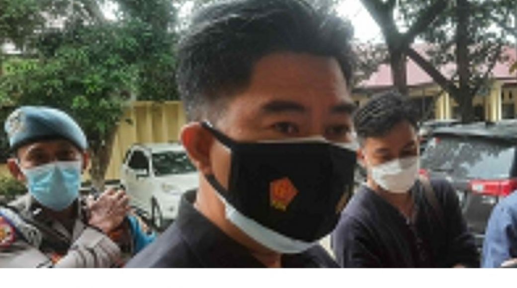 Bupati Koltim Diterbangkan ke Jakarta Pasca Pemeriksaan di Mapolda Sultra