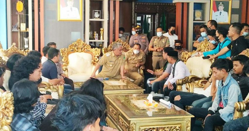 Tudingan Pelayanan Publik Lumpuh, Bupati Konawe Angkat Bicara