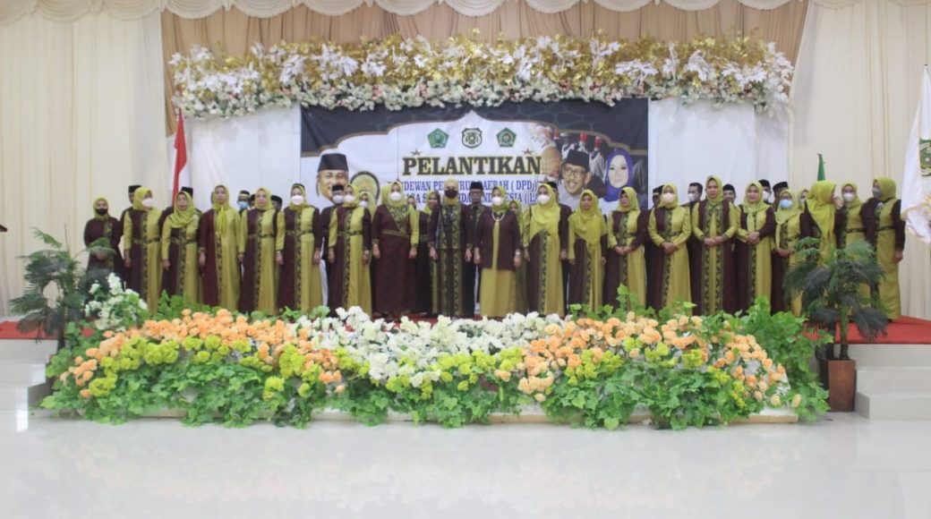Resmi Dilantik, Titin Nurbaya Nahkodai DPD LASQI Konawe