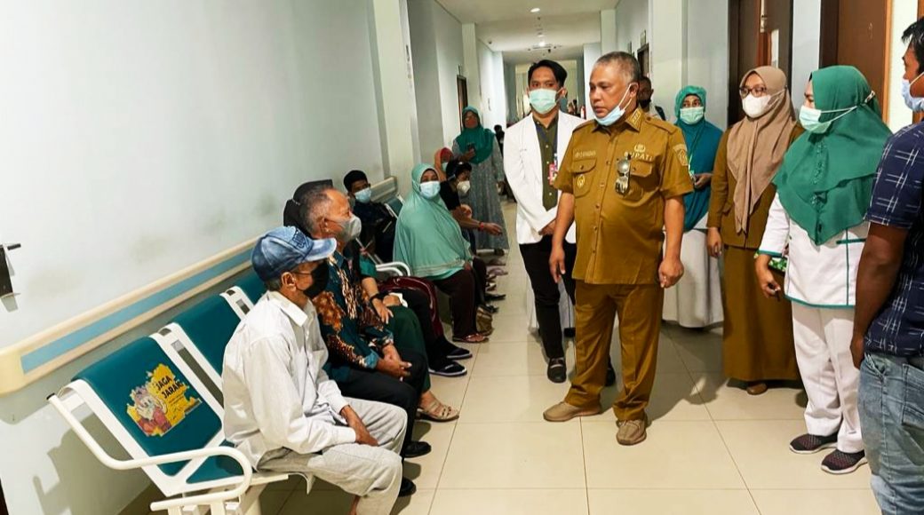 Pastikan Pelayanan Normal, Bupati Kunjungi RS Konawe